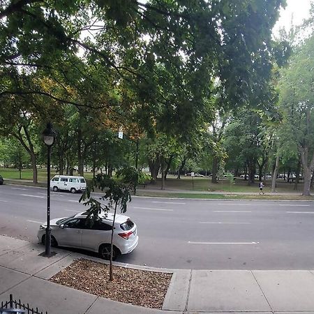 Blue Lounge ☆ Lafontaine Park ☆ Tv Cable Apartment Монреал Екстериор снимка